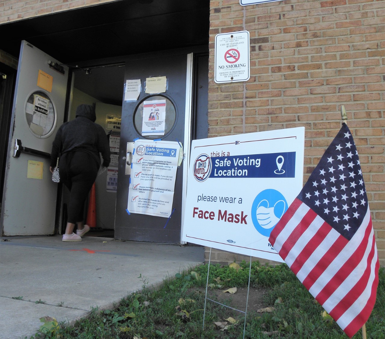 Zone Rec Center polling place, Cleveland, 11/3/20