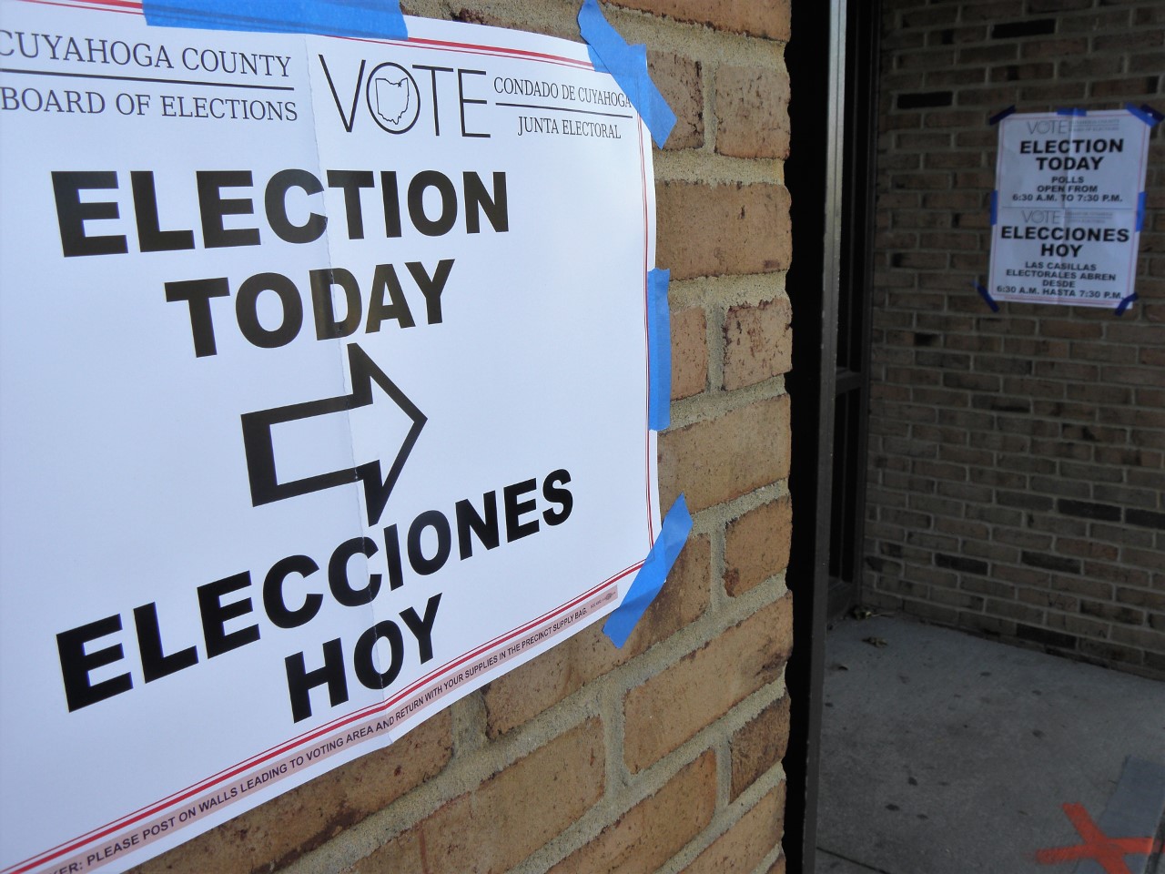 Polling place signs, Cleveland, 11/3/20