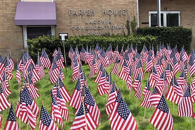 Laconia Congregational UCC lawn flags, May 25, 2019