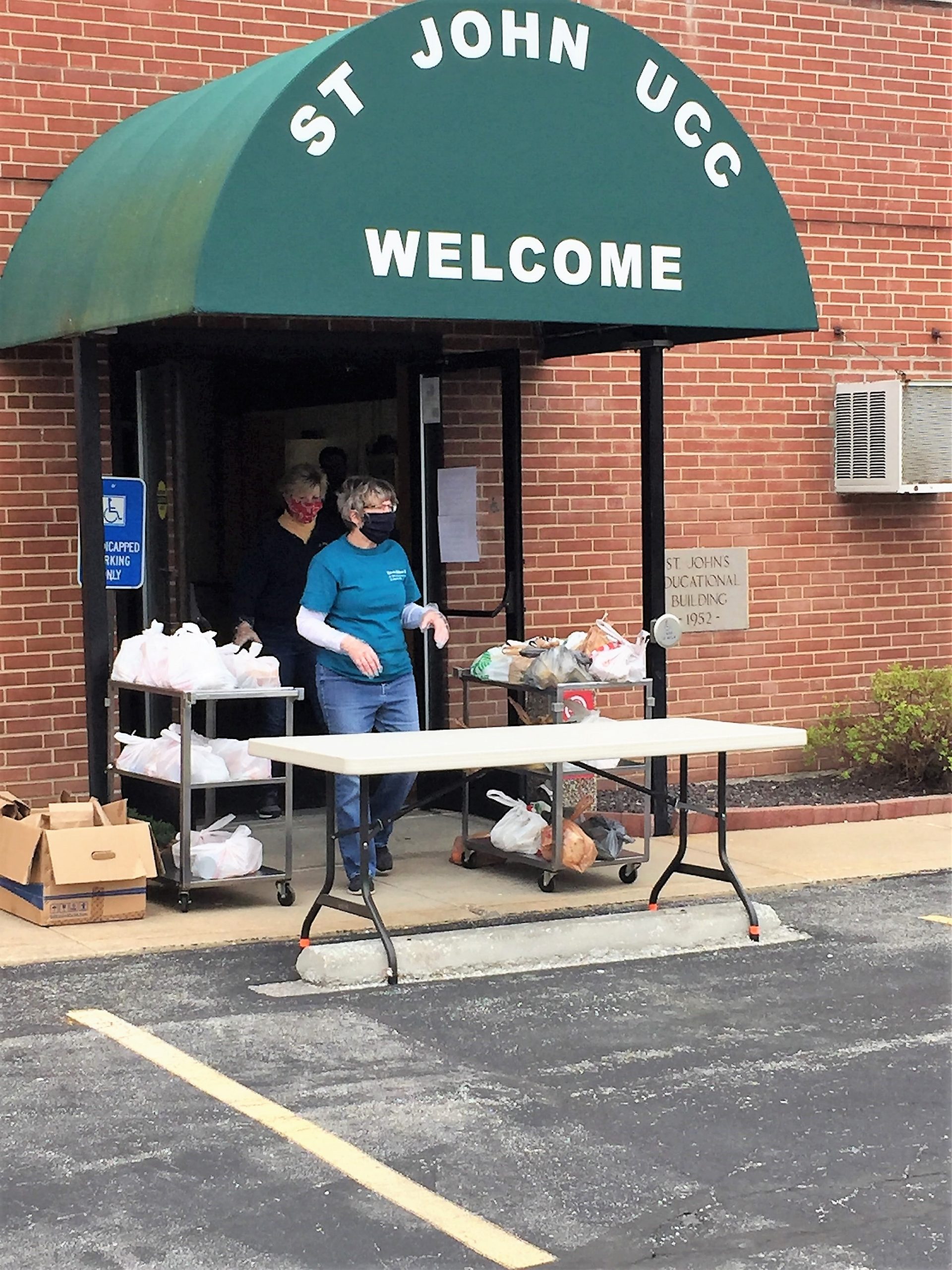 Meals for the hungry, St. John UCC, 4/11/20