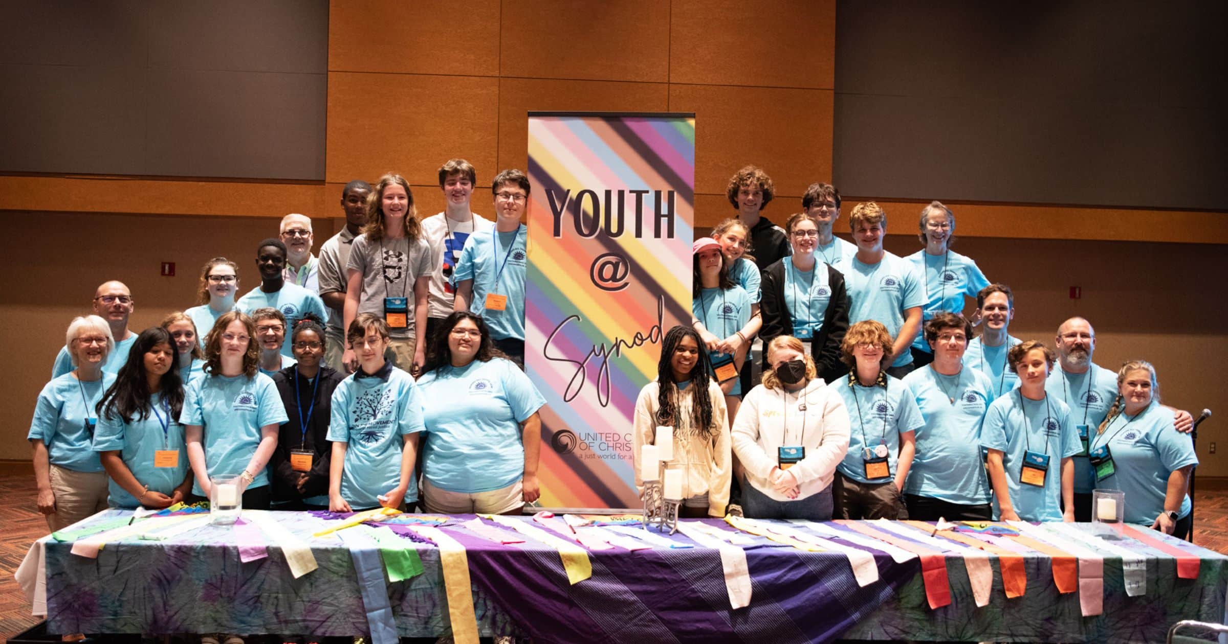 Youth Synod What brings young people to the UCC? United Church of Christ